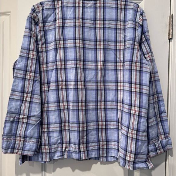 LL Bean Women’s Flannel Button Down - Picture 2 of 4